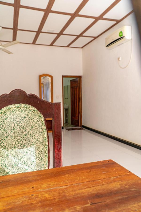 Surf & Yoga Arugam Bay Hotel Bagian luar foto